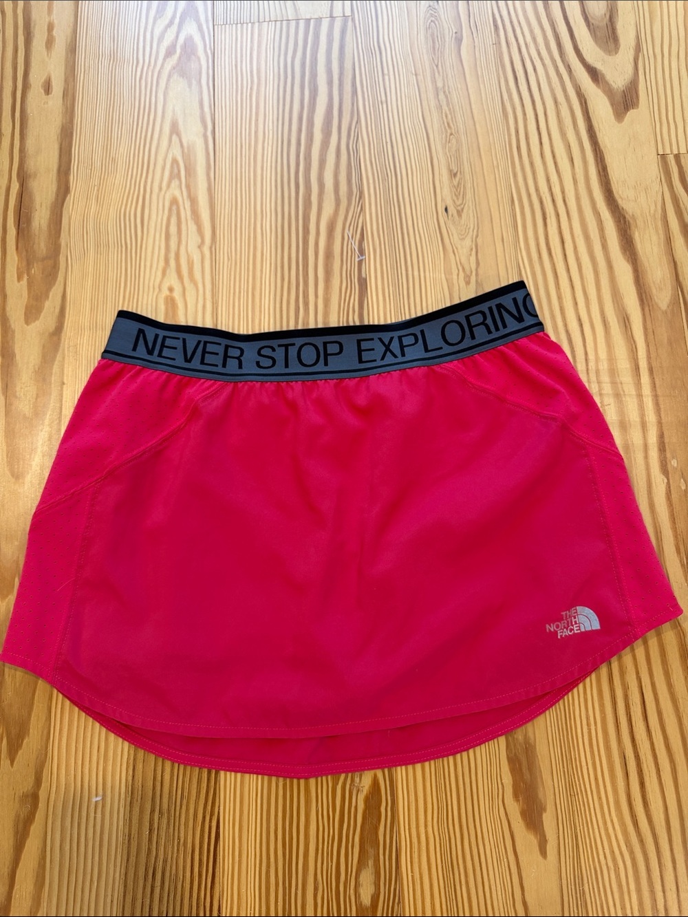 The North Face Red Athletic Flash Dry Skort with Black Elastic Waistband